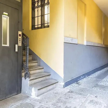 Porta Ticinese 24 Apartment *